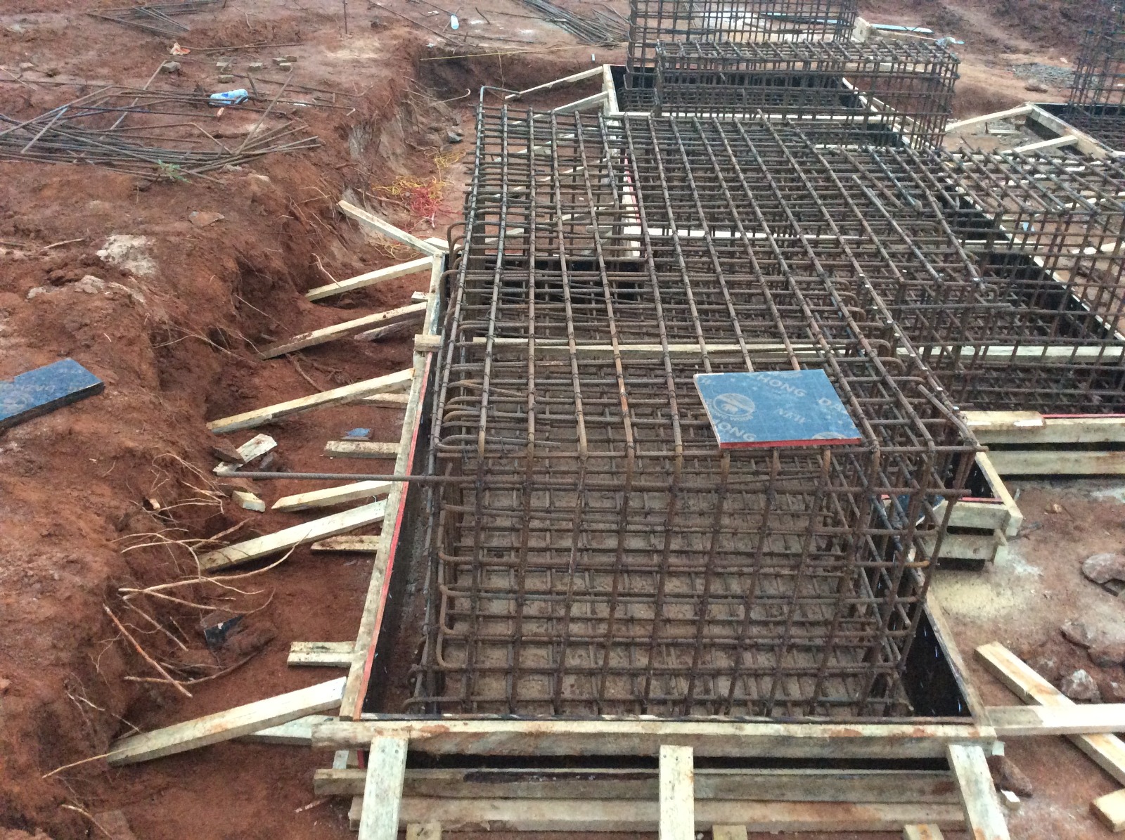 Installation and Commissioning of a 196 tpd Carbon-In-Pulp (CIP) Gold Processing Plant